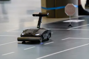 Team KITcars Miss Magic with hub wheel motors and digital differential